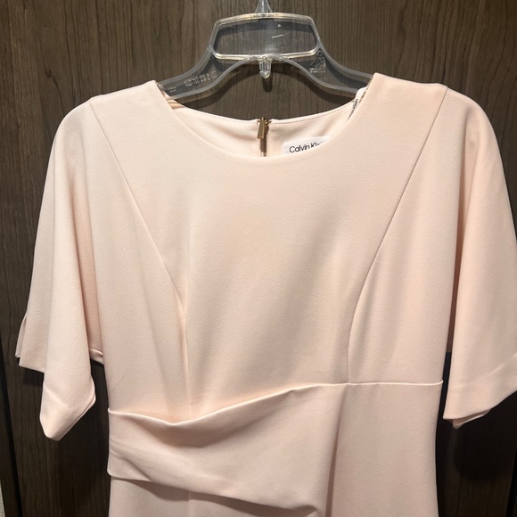 Calvin Klein Blush Pink Short Sleeve Sheath Dress Size 6 - Picture 2 of 5